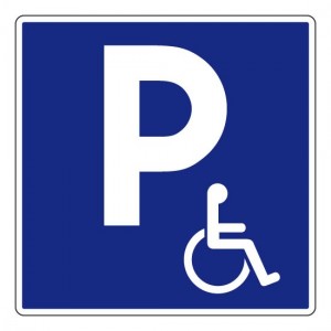Le parking gratuit pour les personnes à mobilité réduite