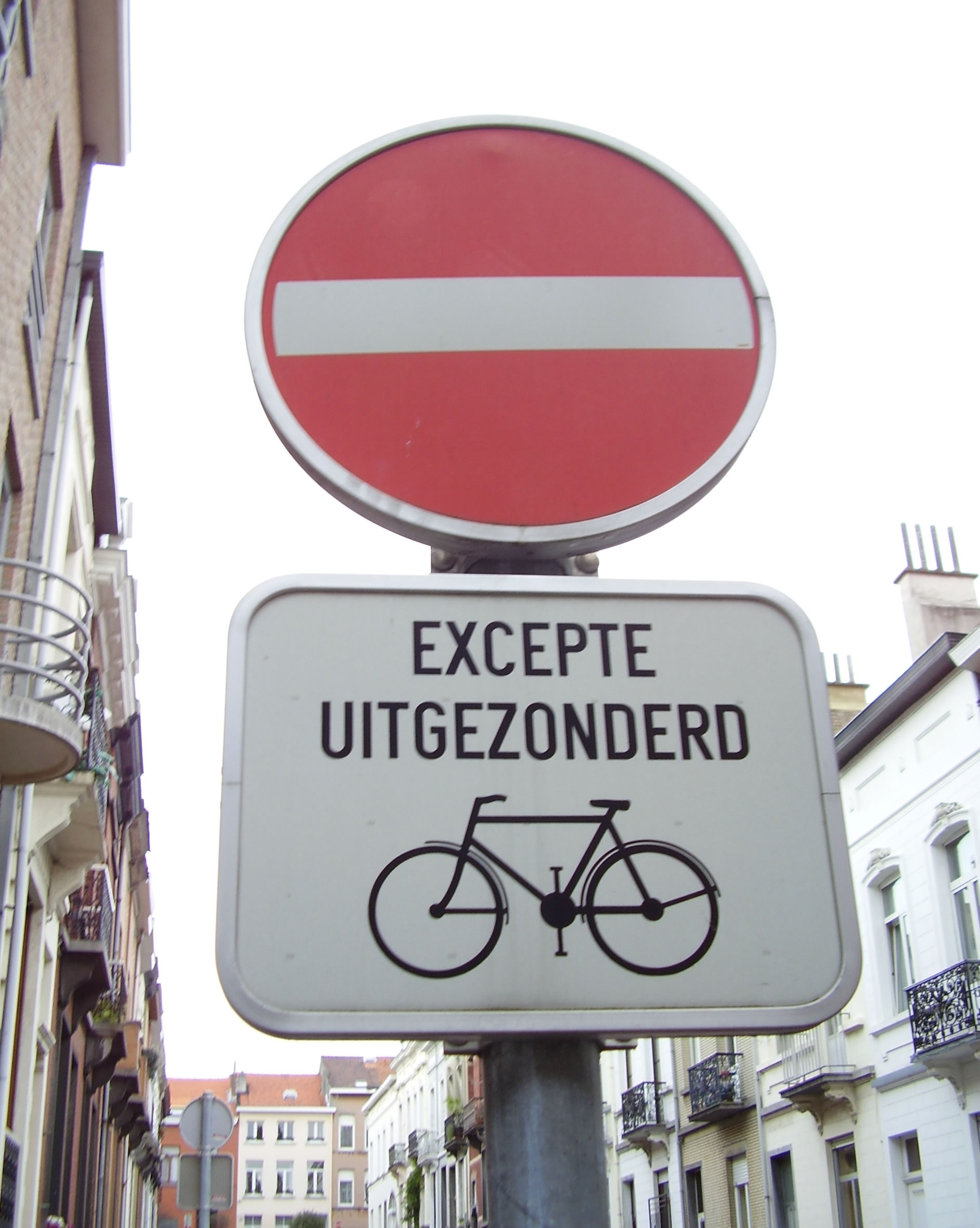 Place aux cyclistes, mise en place des sens uniques limités